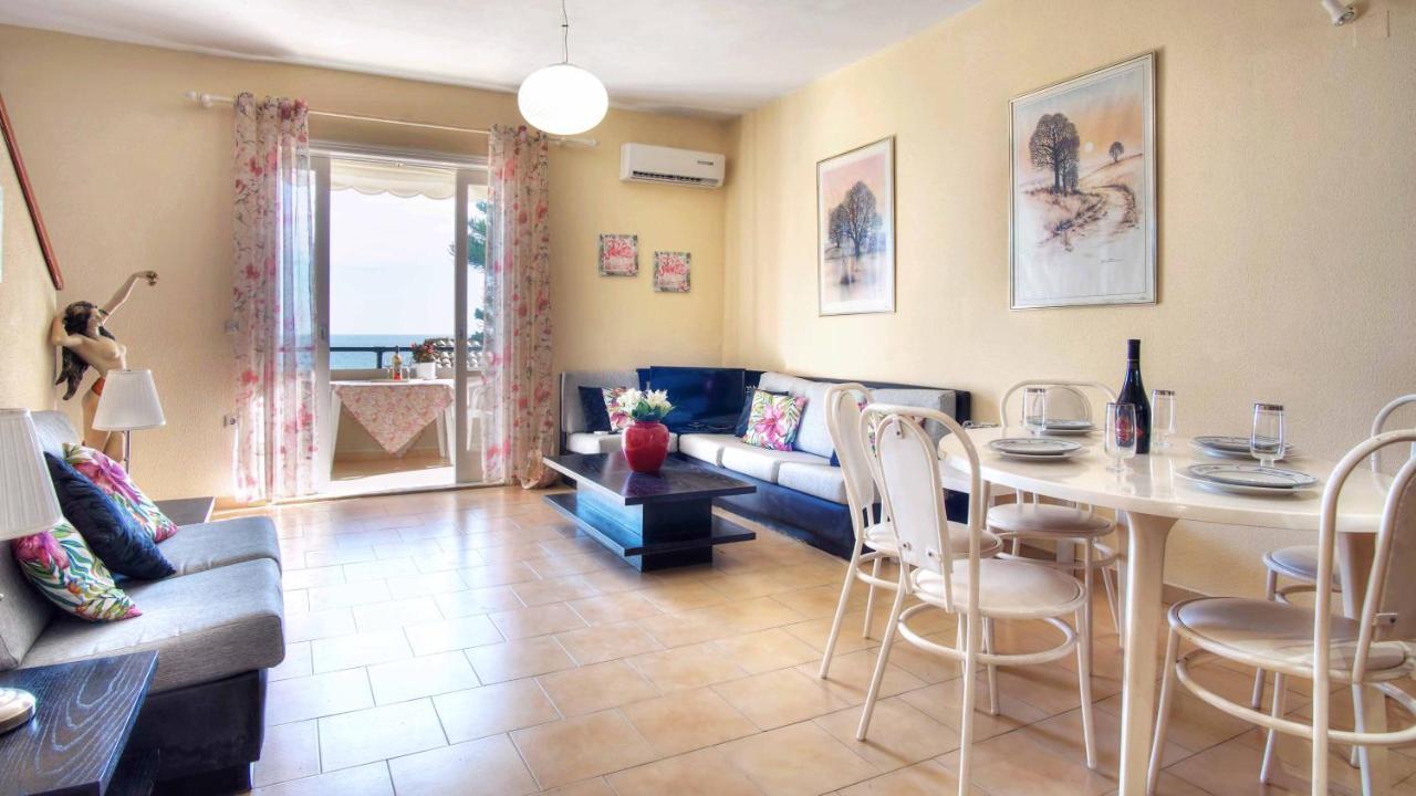 Sea View Maisonette Glyfada Beach מראה חיצוני תמונה