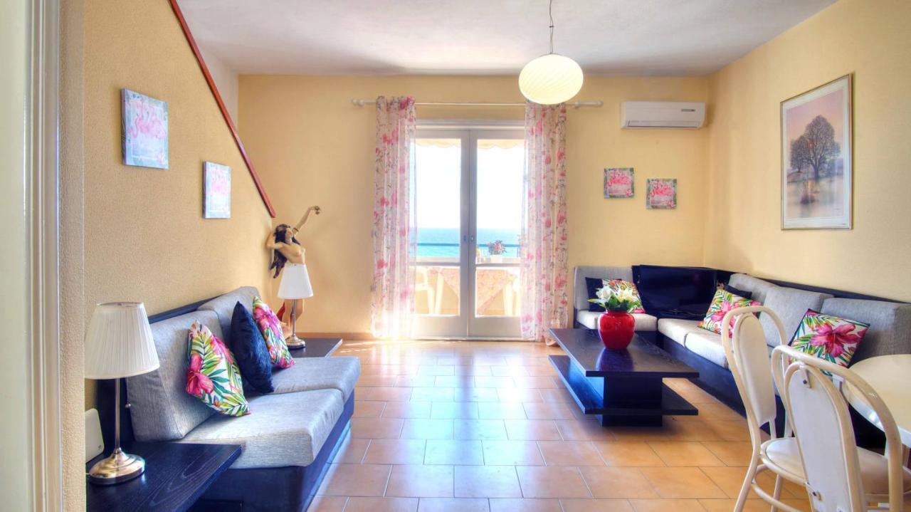 Sea View Maisonette Glyfada Beach מראה חיצוני תמונה